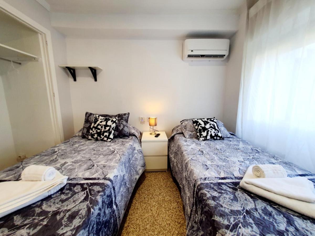 Acapulco Apt 3 Bedrooms ฟูเอนฮิโรลา ภายนอก รูปภาพ