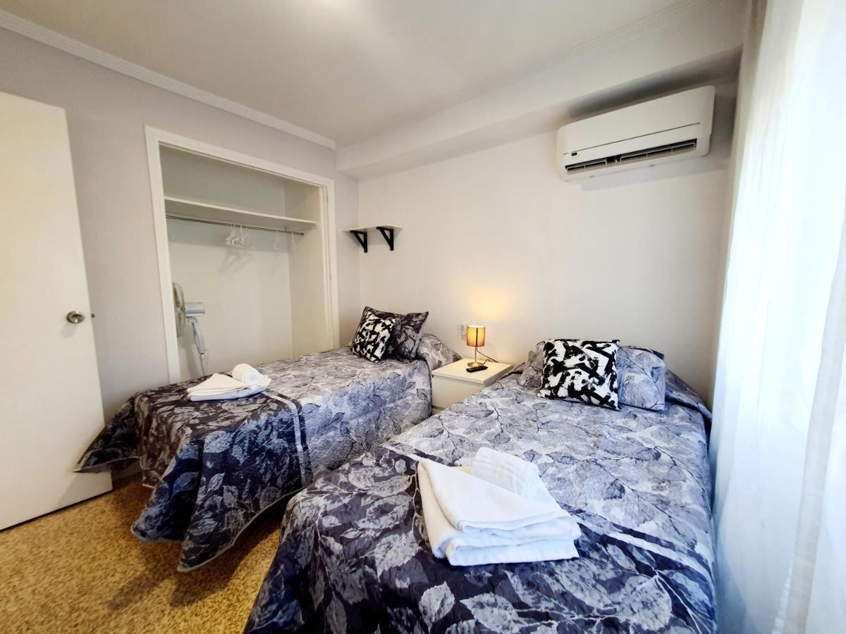 Acapulco Apt 3 Bedrooms ฟูเอนฮิโรลา ภายนอก รูปภาพ